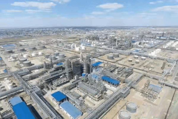 Kompleks Produksi Aromatik di Kilang Atyrau, Kazakhstan